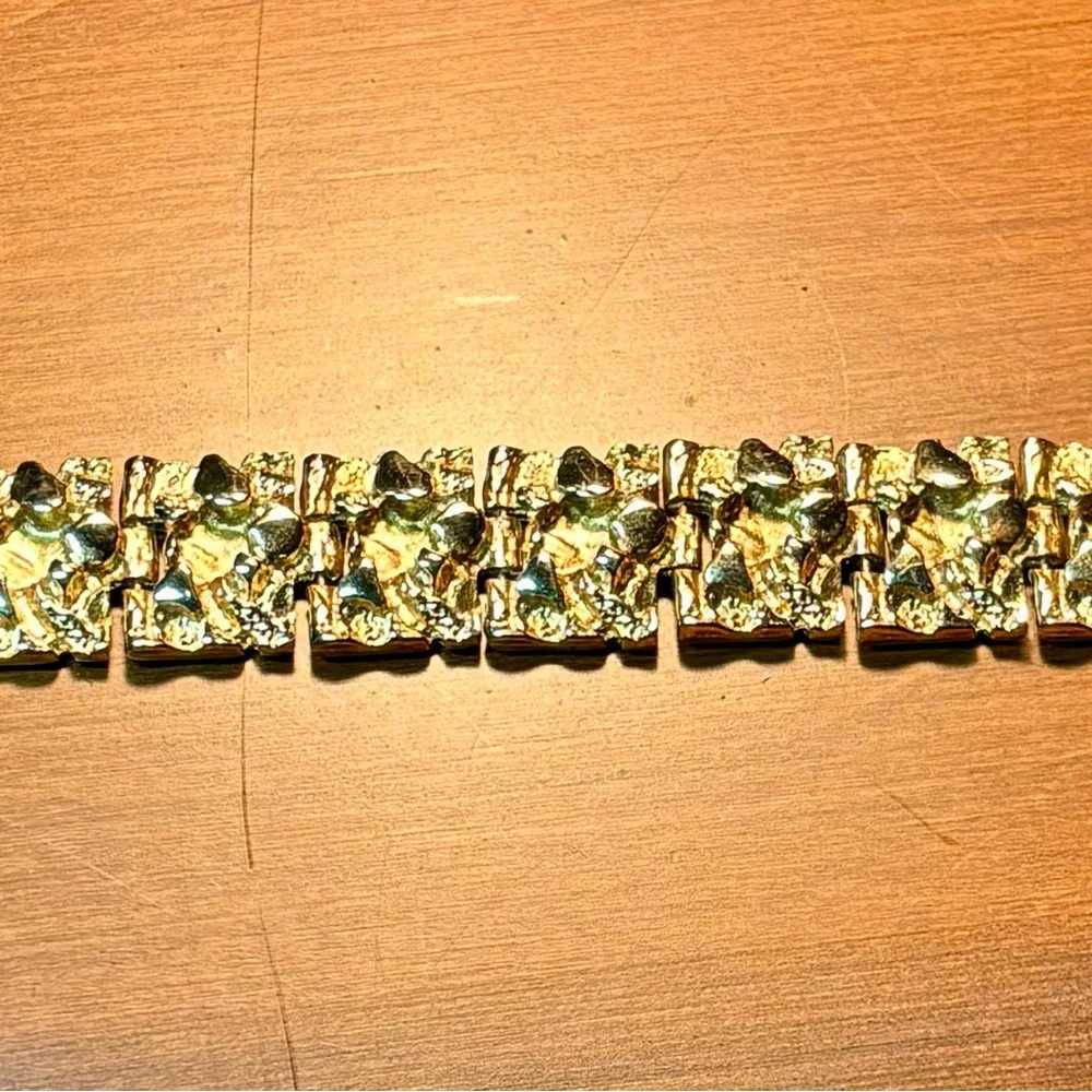 Gold Bracelet with Organic Stones and Textured Segments - Picture 8 of 11